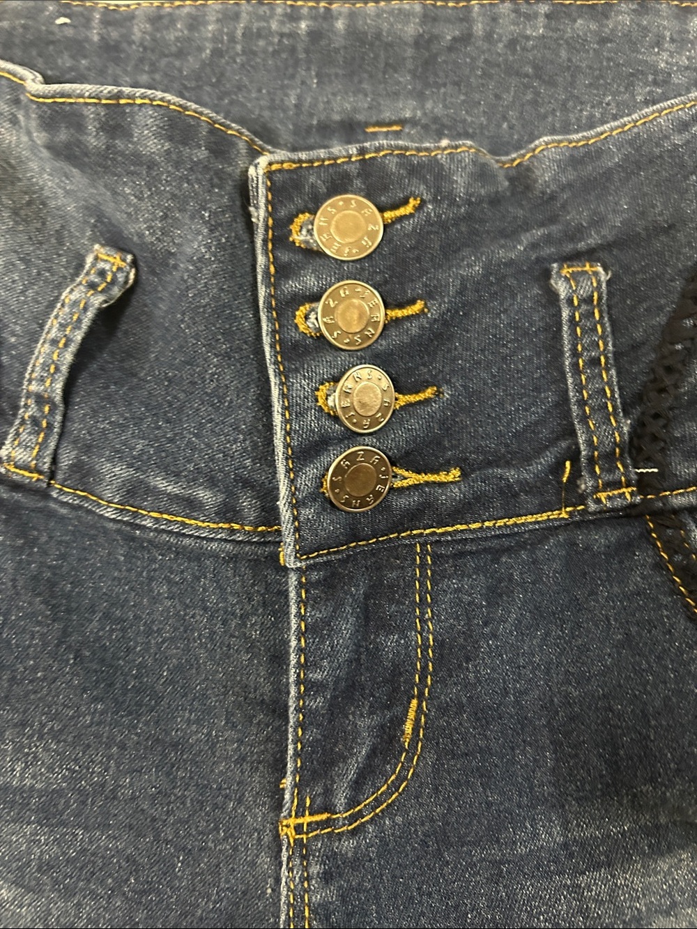 High-Rise Dark Blue Cropped Jeans with Quilted Waist Detail - Picture 3 of 9